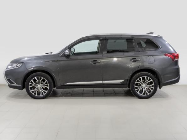 Mitsubishi Outlander III Рестайлинг 2 с пробегом 2018 года, цена 1 965 000 рублей, 136433 км, внедорожник, Автокод Объявления