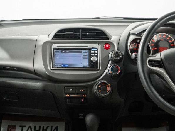 Honda Fit II с пробегом 2010 года, цена 799 500 рублей, 98510 км, хэтчбек, Автокод Объявления