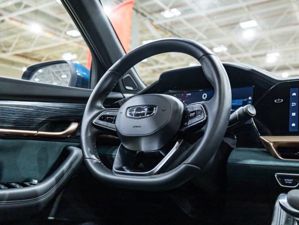 Geely Monjaro I с пробегом 2023 года, цена 3 100 000 рублей, 31000 км, внедорожник, Автокод Объявления