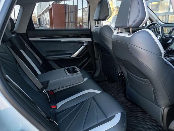 Geely Atlas II с пробегом 2023 года, цена 2 294 000 рублей, 89500 км, внедорожник, Автокод Объявления