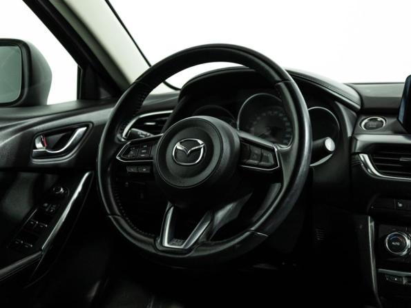 Mazda 6 III (GJ) Рестайлинг с пробегом 2018 года, цена 1 861 210 рублей, 174832 км, седан, Автокод Объявления