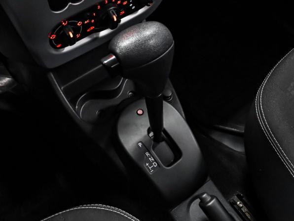 Renault Sandero I с пробегом 2013 года, цена 769 000 рублей, 59953 км, хэтчбек, Автокод Объявления