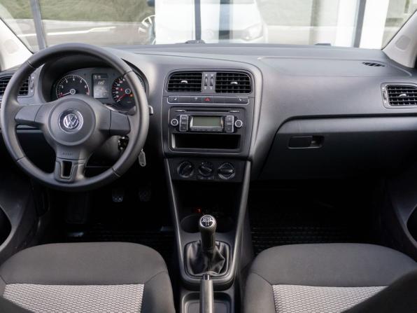 Volkswagen Polo V с пробегом 2010 года, цена 667 000 рублей, 130464 км, хэтчбек, Автокод Объявления