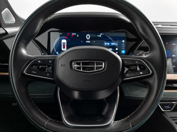 Geely Monjaro I с пробегом 2023 года, цена 2 805 000 рублей, 76166 км, внедорожник, Автокод Объявления