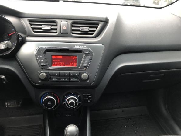 Kia Rio III с пробегом 2013 года, цена 875 000 рублей, 149031 км, хэтчбек, Автокод Объявления