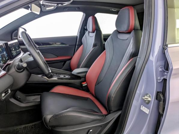 Geely Coolray I Рестайлинг с пробегом 2023 года, цена 2 295 000 рублей, 13241 км, внедорожник, Автокод Объявления