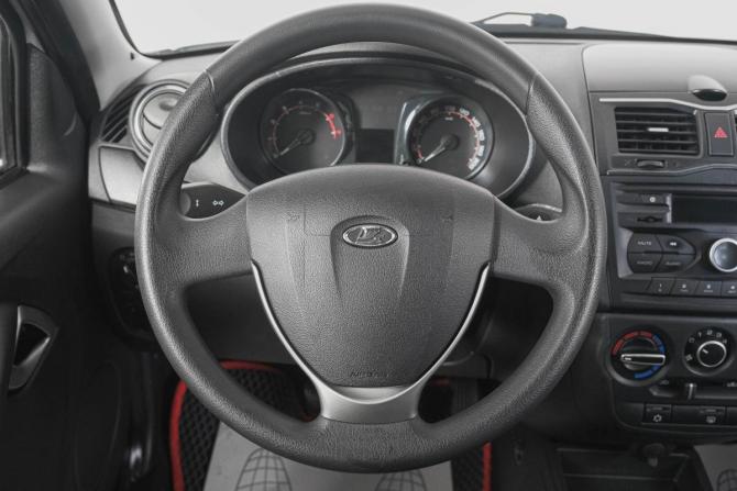 Lada (ВАЗ) Granta I Рестайлинг с пробегом 2019 года, цена 699 000 рублей, 88000 км, седан, Автокод Объявления
