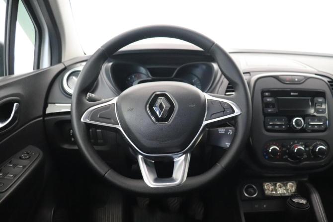 Renault Kaptur I Рестайлинг с пробегом 2020 года, цена 1 635 000 рублей, 44810 км, внедорожник, Автокод Объявления