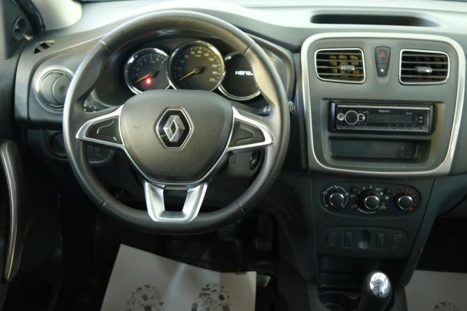 Renault Logan II Рестайлинг с пробегом 2020 года, цена 849 000 рублей, 115000 км, седан, Автокод Объявления