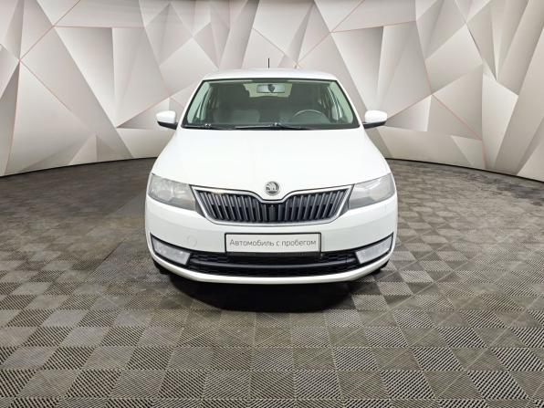 Skoda Rapid I с пробегом 2015 года, цена 697 000 рублей, 195492 км, лифтбек, Автокод Объявления