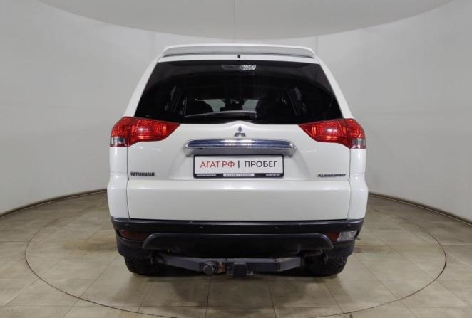 Mitsubishi Pajero Sport II Рестайлинг с пробегом 2014 года, цена 1 870 000 рублей, 229587 км, внедорожник, Автокод Объявления