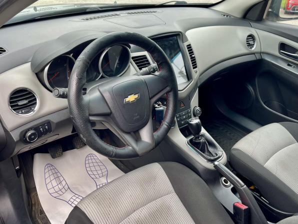 Chevrolet Cruze I с пробегом 2012 года, цена 635 000 рублей, 289025 км, хэтчбек, Автокод Объявления