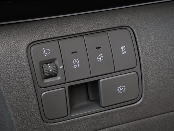 Hyundai Staria I с пробегом 2021 года, цена 4 628 800 рублей, 75811 км, минивэн, Автокод Объявления