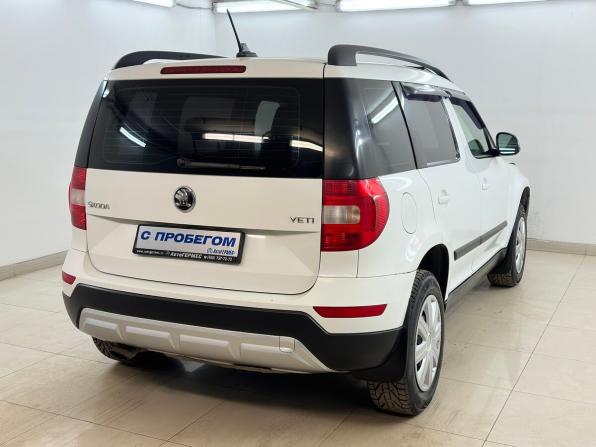 Skoda Yeti I Рестайлинг с пробегом 2018 года, цена 1 415 000 рублей, 208195 км, внедорожник, Автокод Объявления