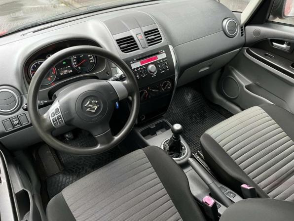 Suzuki SX4 I (Classic) Рестайлинг с пробегом 2011 года, цена 729 000 рублей, 125126 км, хэтчбек, Автокод Объявления