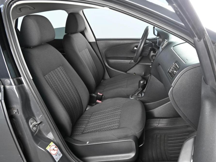 Volkswagen Polo V Рестайлинг Ростов-на-Дону  - изображение 8