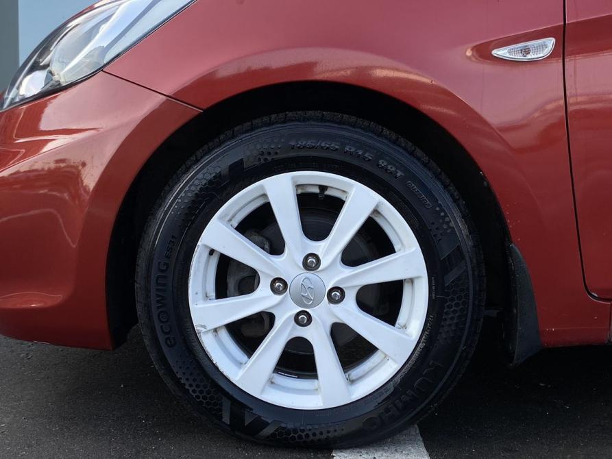 Hyundai Solaris I Москва  - изображение 9