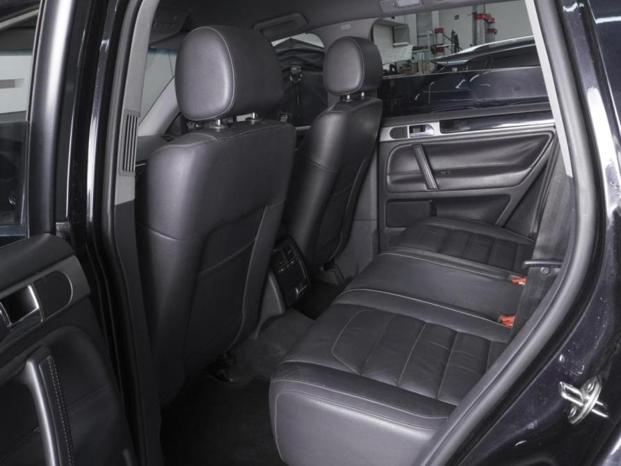 Volkswagen Touareg I Рестайлинг Ростов-на-Дону  - изображение 11