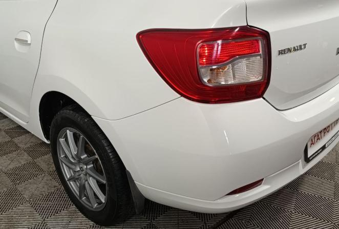 Renault Logan II с пробегом 2018 года, цена 735 000 рублей, 113628 км, седан, Автокод Объявления