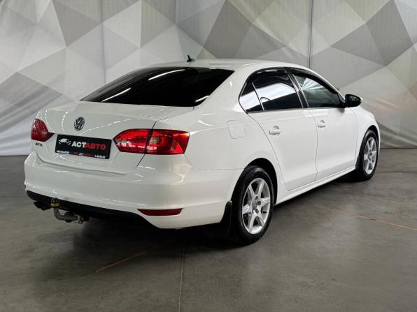 Volkswagen Jetta VI с пробегом 2012 года, цена 999 000 рублей, 110928 км, седан, Автокод Объявления