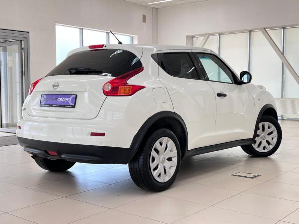 Nissan Juke I с пробегом 2014 года, цена 960 000 рублей, 211450 км, внедорожник, Автокод Объявления