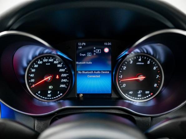 Mercedes-Benz C-Класс IV (W205) Рестайлинг с пробегом 2018 года, цена 2 700 000 рублей, 73434 км, седан, Автокод Объявления