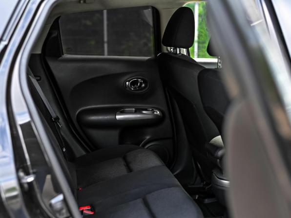 Nissan Juke I с пробегом 2013 года, цена 920 000 рублей, 196662 км, внедорожник, Автокод Объявления