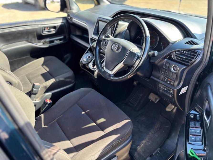 Toyota Esquire I Рестайлинг Набережные Челны  - изображение 22