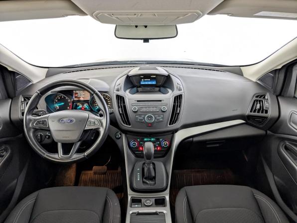 Ford Kuga II Рестайлинг с пробегом 2017 года, цена 1 725 000 рублей, 126876 км, внедорожник, Автокод Объявления