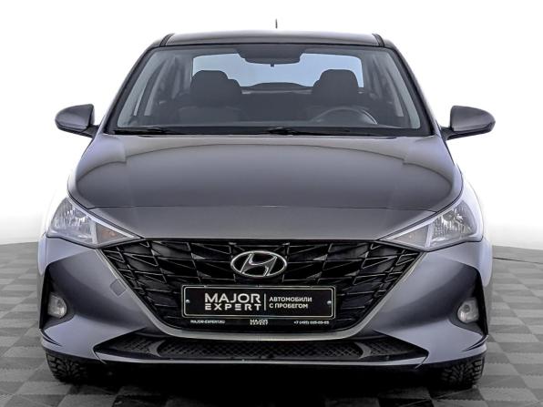 Hyundai Solaris II Рестайлинг с пробегом 2021 года, цена 1 439 000 рублей, 84555 км, седан, Автокод Объявления