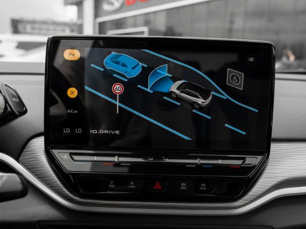 Volkswagen ID.4 с пробегом 2022 года, цена 2 845 000 рублей, 65241 км, внедорожник, Автокод Объявления