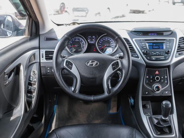 Hyundai Elantra V (MD) Рестайлинг с пробегом 2015 года, цена 1 099 000 рублей, 181934 км, седан, Автокод Объявления