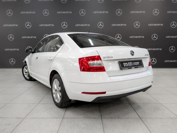Skoda Octavia III (A7) Рестайлинг с пробегом 2019 года, цена 1 320 000 рублей, 92770 км, лифтбек, Автокод Объявления
