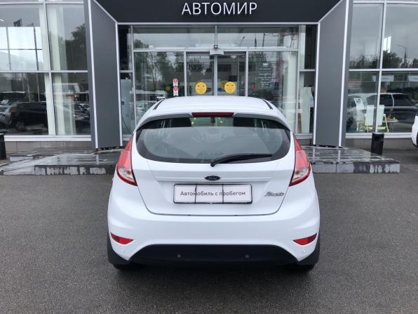 Ford Fiesta Mk6 Рестайлинг с пробегом 2016 года, цена 960 000 рублей, 103983 км, хэтчбек, Автокод Объявления
