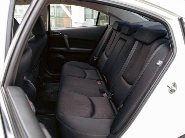 Mazda 6 II (GH) Рестайлинг с пробегом 2010 года, цена 925 000 рублей, 168491 км, седан, Автокод Объявления
