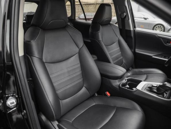 Toyota RAV4 V (XA50) с пробегом 2022 года, цена 3 369 000 рублей, 79470 км, внедорожник, Автокод Объявления