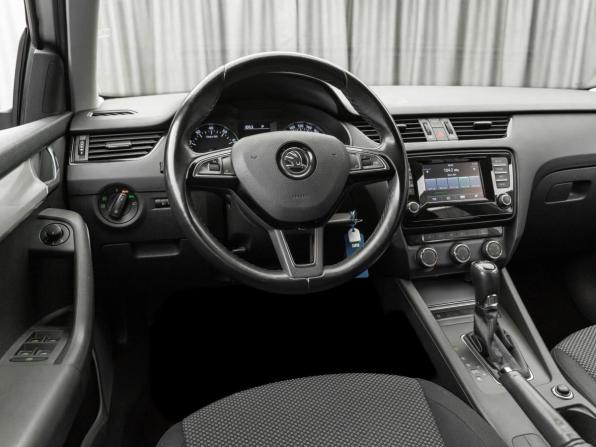 Skoda Octavia III (A7) с пробегом 2013 года, цена 1 480 000 рублей, 137183 км, лифтбек, Автокод Объявления
