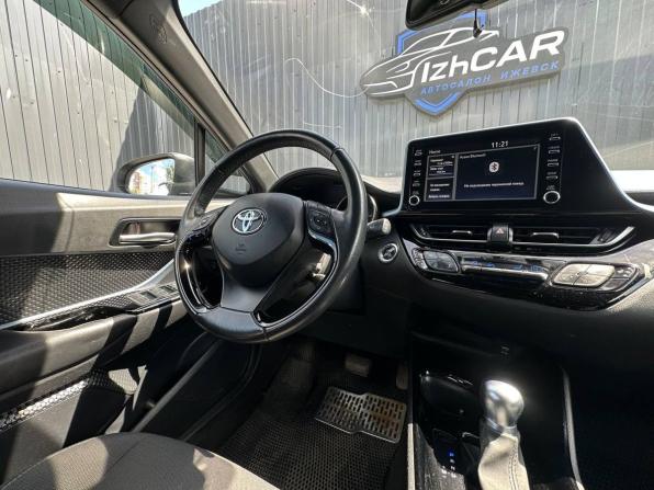 Toyota C-HR I Рестайлинг с пробегом 2020 года, цена 2 349 000 рублей, 74000 км, внедорожник, Автокод Объявления
