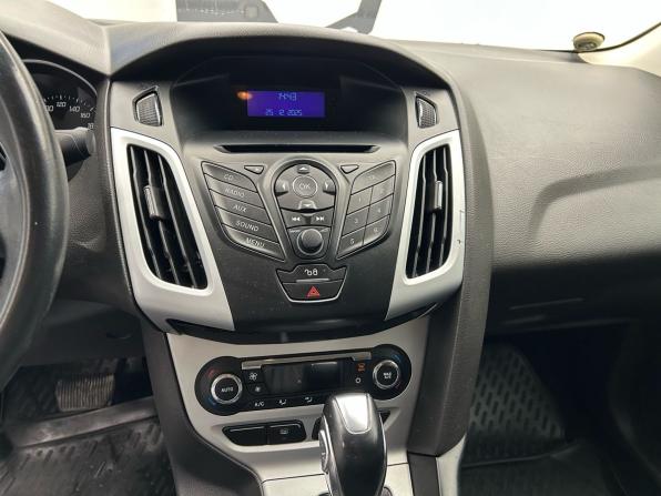 Ford Focus III с пробегом 2012 года, цена 695 900 рублей, 293700 км, седан, Автокод Объявления