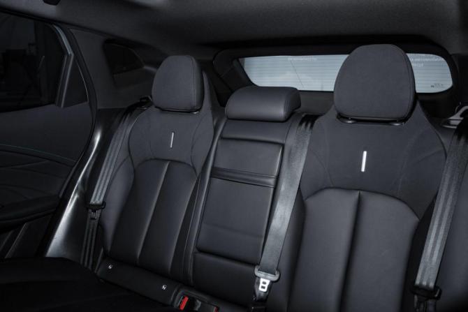Новый Omoda C7 2026 года, цена 3 299 000 рублей, внедорожник, Автокод Объявления