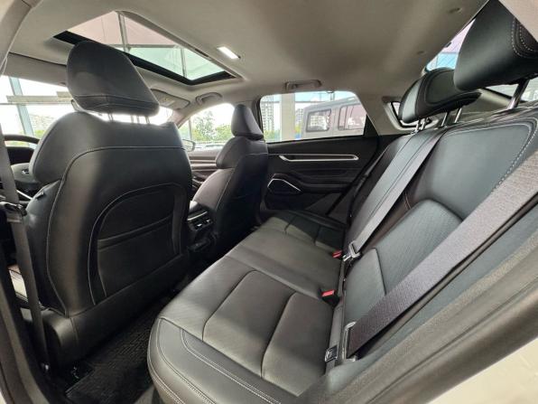 Geely Emgrand II с пробегом 2024 года, цена 1 920 000 рублей, 9795 км, седан, Автокод Объявления