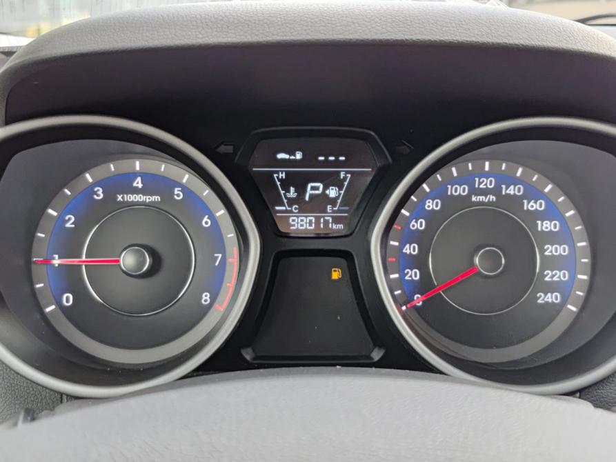 Hyundai Elantra V (MD) Рестайлинг Ижевск  - изображение 16