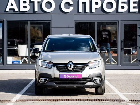 Renault Logan II Рестайлинг с пробегом 2021 года, цена 1 300 000 рублей, 80325 км, седан, Автокод Объявления