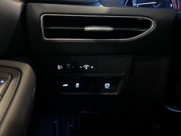 Hyundai Sonata VIII (DN8) с пробегом 2021 года, цена 2 591 000 рублей, 130617 км, седан, Автокод Объявления