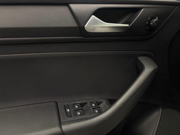 Volkswagen Polo VI с пробегом 2020 года, цена 1 499 000 рублей, 54450 км, лифтбек, Автокод Объявления