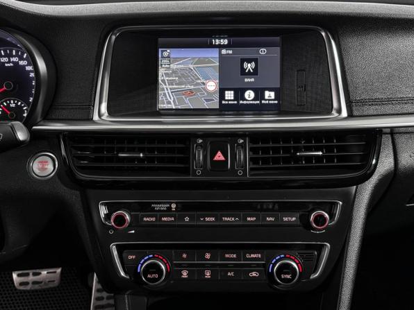 Kia Optima IV Рестайлинг с пробегом 2018 года, цена 1 440 000 рублей, 180654 км, седан, Автокод Объявления