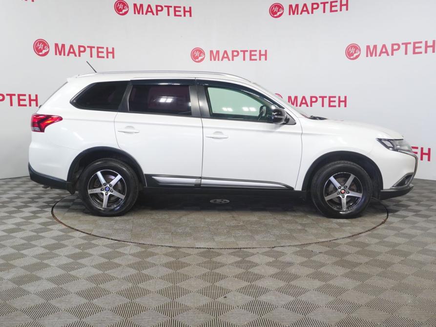 Mitsubishi Outlander III Рестайлинг 2 Вологда  - изображение 4