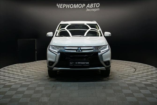 Mitsubishi Outlander III Рестайлинг 2 с пробегом 2016 года, цена 1 890 000 рублей, 158000 км, внедорожник, Автокод Объявления