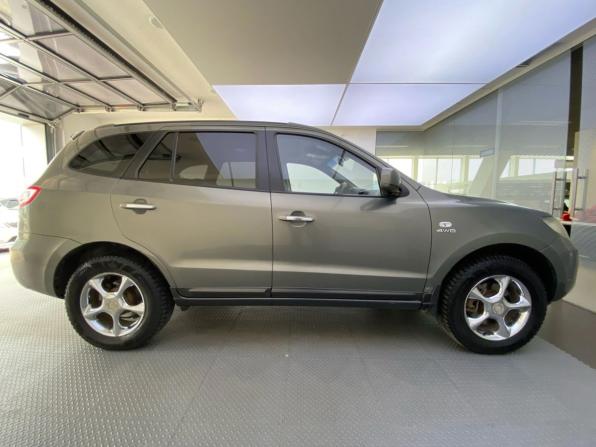 Hyundai Santa Fe II с пробегом 2006 года, цена 990 000 рублей, 237456 км, внедорожник, Автокод Объявления