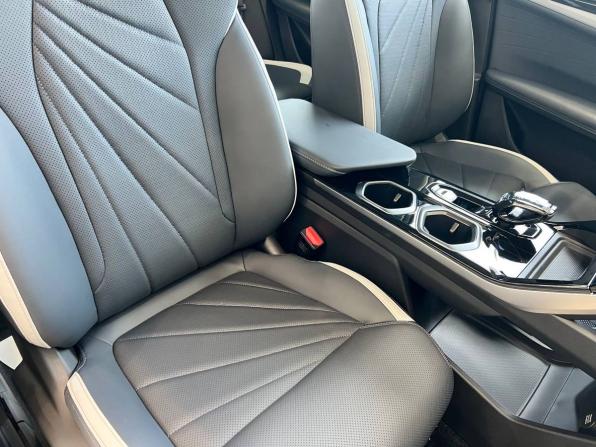 Новый Geely Atlas II 2026 года, цена 3 418 940 рублей, внедорожник, Автокод Объявления